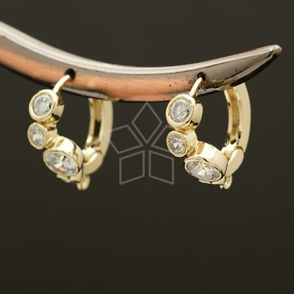 SI-202-GD / 2 Pcs - Stone Settings Earring Findings, 16K Gold Plated over Brass, 925 Sterling Silver Post / 16mm