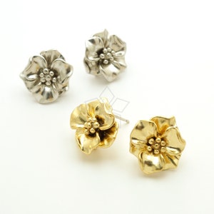 SI-1153-OP / 2 Pcs - Cute Flower Post Ear Posts, Tiny Flowers Stud Earrings, 925 Sterling Silver Post, Choose Color! / 16mm x 16mm