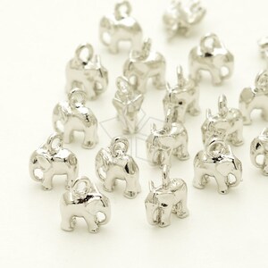 PD-1310-OR / 2 pezzi - Mini ciondolo a forma di elefantino, placcato argento su ottone / 6,2 mm x 7,5 mm