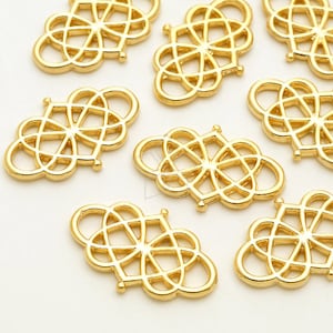 AC-660-MG / 2 Pcs - Multi Heart Connector, Line Heart Pattern Chandelier Pendant, Matte Gold Plated Pewter / 13mm x 20mm