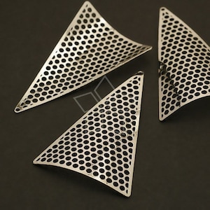 AC-284-OR / 2 Pcs - Sail Connector, Mesh Holes Triangle Drop Pendant, Silver Plated over Brass / 25mm x 41mm