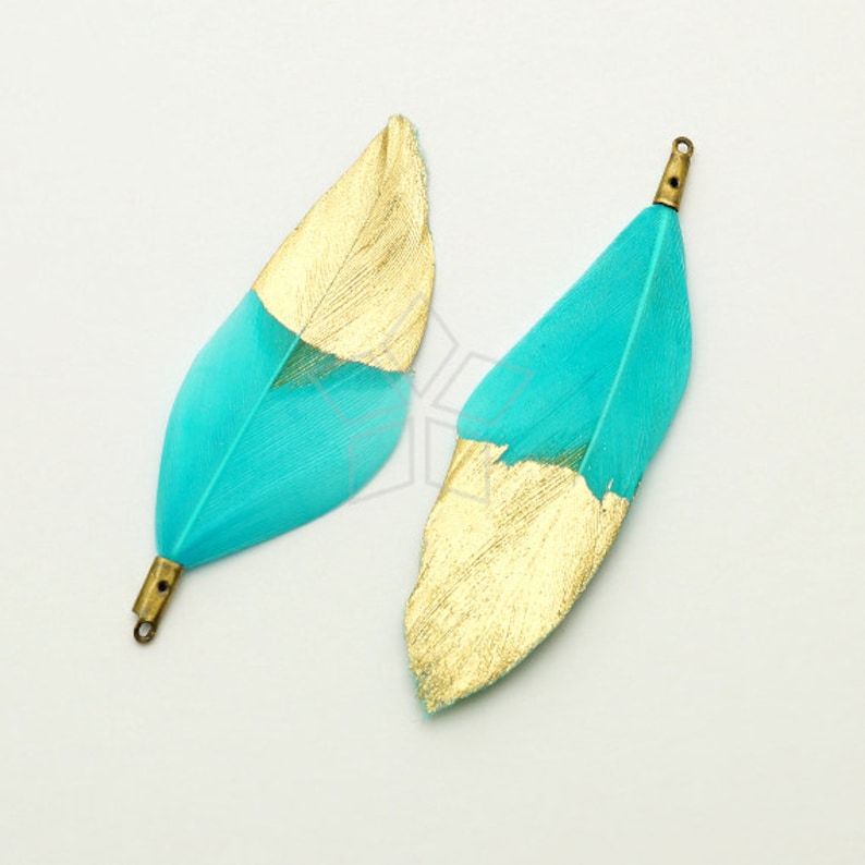 Natural Bohemian Plume Pendant 50mm Handmade Sky Blue Dyed Feather Half Dipped in Gold FT-027-SB 2 pcs Duck Feather Pendant
