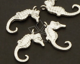 PD-563-MS / 2 Pcs - Sea Horse Charm Pendant, Seahorse Charms, Matte Silver Plated over Brass / 10mm x 18mm