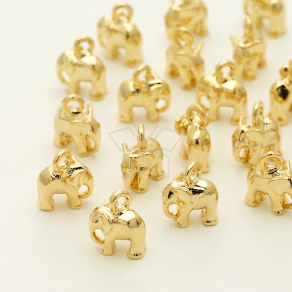 PD-1311-GD / 2 Pcs - Tiny Mini Elephant Charm Baby Elephant Pendant, Gold Plated over Brass / 6.2mm x 7.5mm