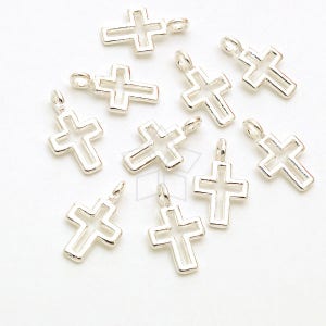 SV-273-SS / 1 Pcs - Dainty Open Cross Charms, Outlined Cross Pendant, Tiny Wire Cross Charms, 925 Sterling Silver / 6.8mm x 11mm