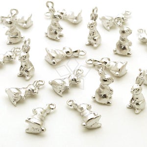 PD-1964-MS / 2 Pcs - Tiny Rabbit Charms, Miniature Rabbit Charms, 3D Animal Pendant, Matte Silver Plated over Brass / 6.6mm x 14mm