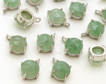 PD-2186-OR / 2 stuks - Groene Aventurijn Rond Gefacetteerd in Prong Setting Bezel Charms, Edelsteen Charms, Verzilverd over Messing Bezel / 6mm