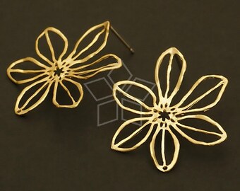 SI-452-MG / 2 Pcs - Line Flower Earrings, Flower Stud Earrings, Matte Gold Plated over Brass, 925 Sterling Silver Post / 27x30mm