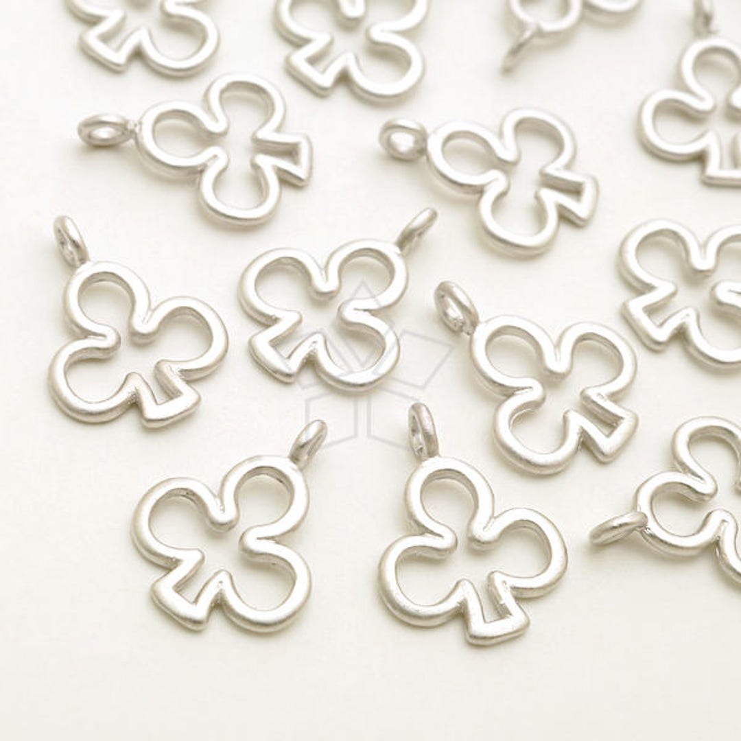 PD-2344-MS / 4 Pcs - Dainty Open Clover Charms, Outlined Clover