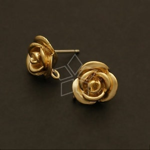 SI-349-MG / 2 Pcs - Cute Rose Earring Findings, Matte Gold Plated over Brass Body with .925 Sterling Silver Post / 10mm x 10mm