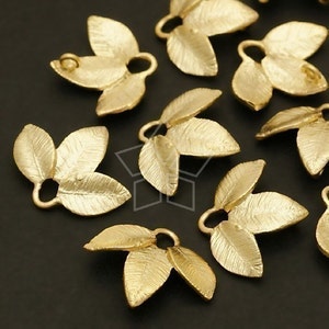 AC-319-MG / 2 Pcs - Triple Blade Leaves Charm, Leaf Pendant, Matte Gold Plated over Brass / 16mm x 13mm