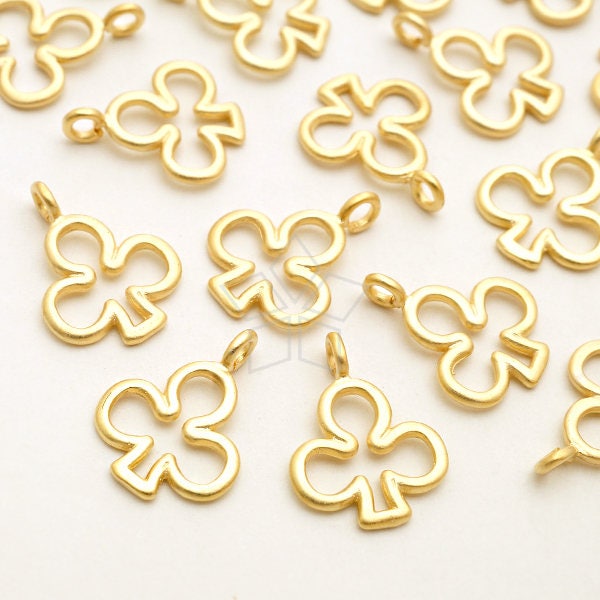 PD-2345-MG / 4 Pcs - Dainty Open Clover Charms, Outlined Clover PD-2345-MG / 4 Pcs - Dainty Open Clover Charms, Outlined Clover