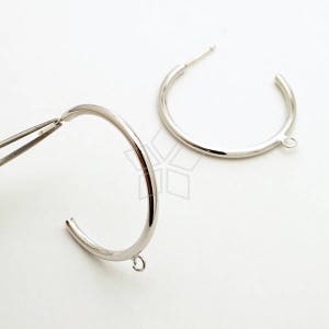 SI-948-OR / 2 piezas - Accesorios para pendientes de aro de plata, ganchos para pendientes de aro lisos, chapados en plata, poste de plata de ley 925 / 30 mm