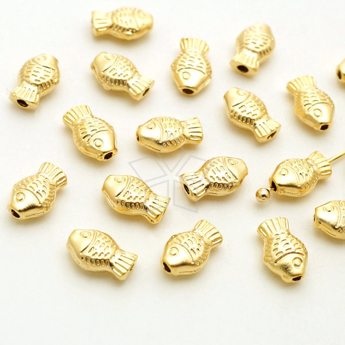 ME271MG / 2 Pcs Fish Bead Centerpiece Fish Charm Fish Etsy