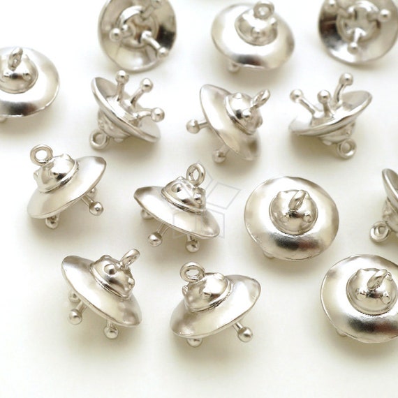 Waving Alien Charm 3D Sterling Silver Waving Alien Charm 3D Sterling Silver