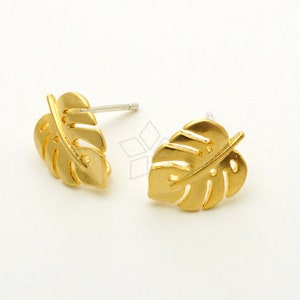 SI-105-MG / 2 Pcs - Monstera Foliage Stud Earrings, Tropical Leaf Ear Posts, Matte Gold Plated, with 925 Sterling Silver Post / 9mm x 12mm