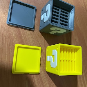 Question Mark Switch Cards Holder