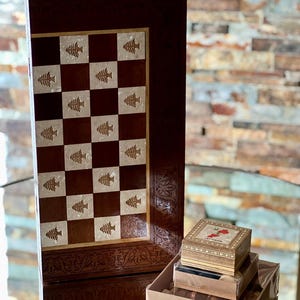 Tablero de backgammon y ajedrez de cedro y nogal hecho a mano / Tablero de backgammon oriental de madera / Juego de ajedrez y damas de madera / Regalo del Líbano