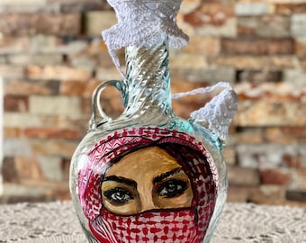 1.5L Handpainted Traditional Lebanese Glass Water Jug Ibrik | Arab Woman | Black / Red Keffieh Scarf | Palestinian & Jordanian Kufiya