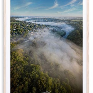 Vista aérea de Laval - Mist Serpent | Impressão fotográfica
