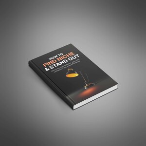 Puede incluir: Un libro de tapa dura titulado "HOW TO FIND NICHE & STAND OUT" con texto naranja y blanco sobre una cubierta negra. La portada presenta una ilustración de lámpara de escritorio con un brillo cálido.