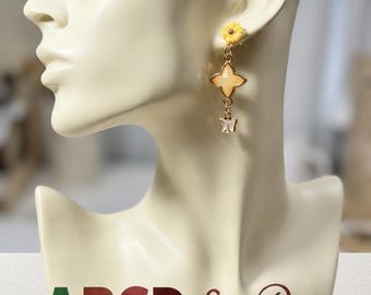 Handcrafted yellow daisy earring