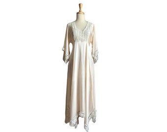 Vintage Champagne Handkerchief Hem Nightgown - empire waist - romantic trousseau - Val Mode - S M