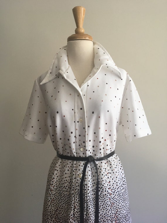 Vintage Shirtwaist Dress - 70s shift - polka dot … - image 3