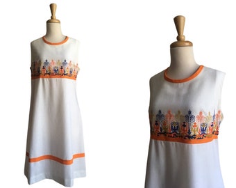 Vintage 70s Cotton Shift Dress - prairie - empire waist - embroidered - folk - Betty Hartford -  Large