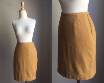 Vintage Mustard Yellow Skirt - above the knee - wool - Medium