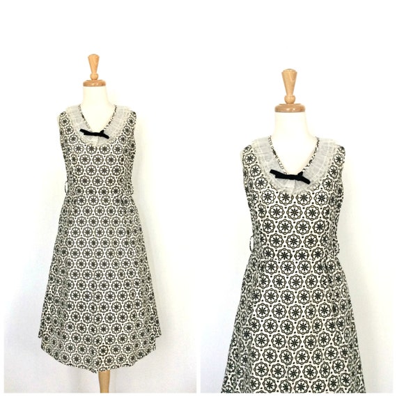 1950s dress - 50s swing dress - black and white -
