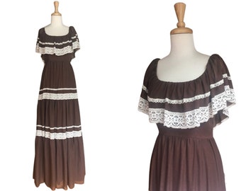 Vintage 70s Gunne Sax Style Linen and Lace Maxi Dress - Lorrie Deb - patio dresses - full length - Medium