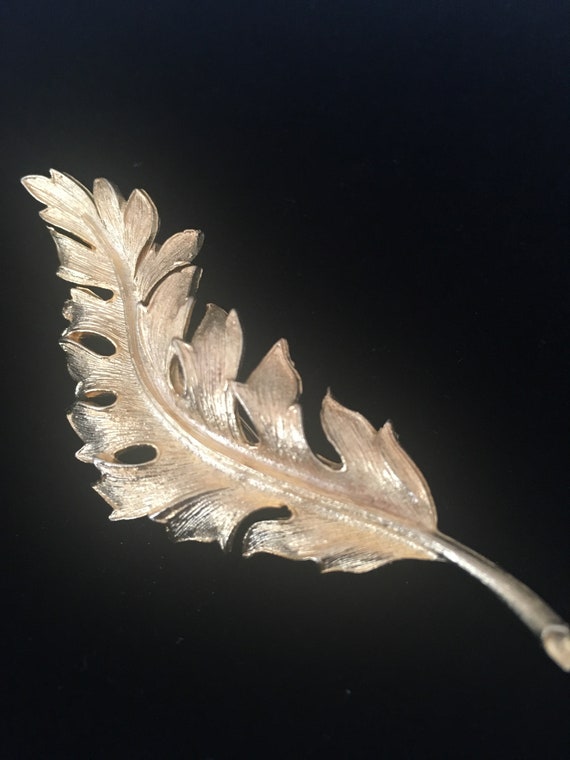 Vintage Gold Leaf Pin - Coro Leaf Brooch 1961 - Co