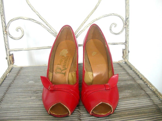 50s Pumps - peep toe shoes - red high heels - sti… - image 1