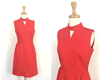 Vintage 70s Red  Dress - cut out dress - shift dress - sheath - bombshell dress - sleeveless - S M