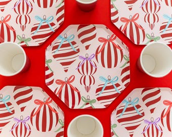 Christmas Ornament Paper Plates: Festive Holiday Party Decor