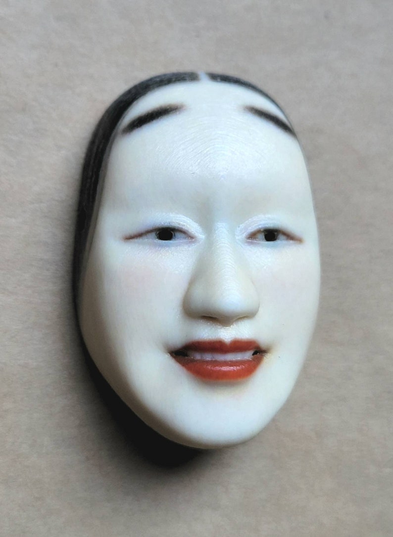 Full-Color 1:6 Scale Woman Mask image 1