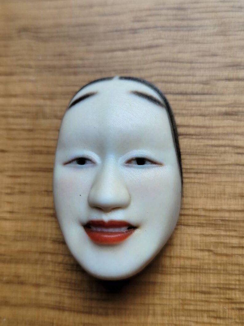 Full-Color 1:6 Scale Woman Mask image 5