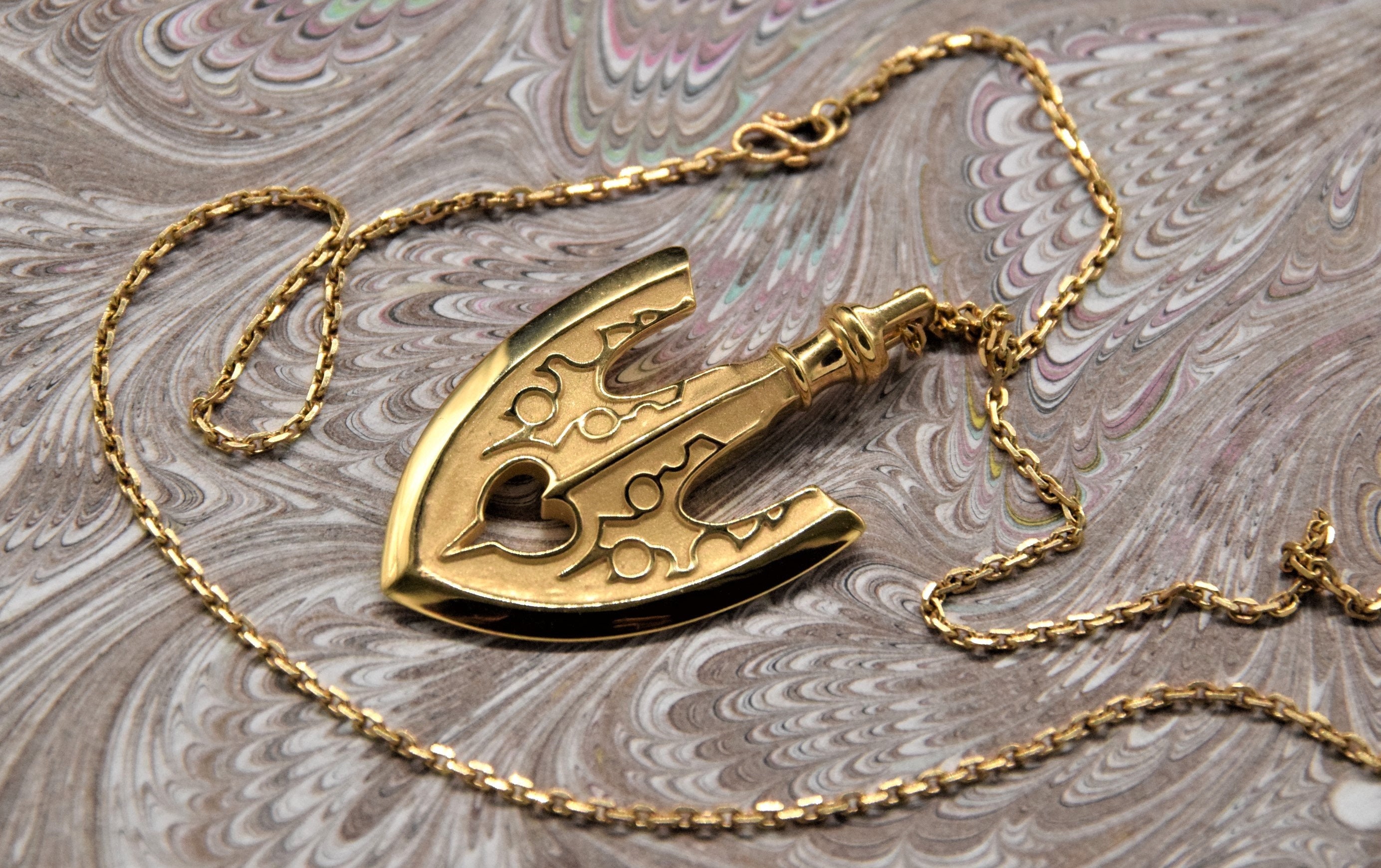 JoJo's Bizarre Adventure Stand Awakening Metal Arrow Pendant with Chain  freeshipping - AndreaGioco