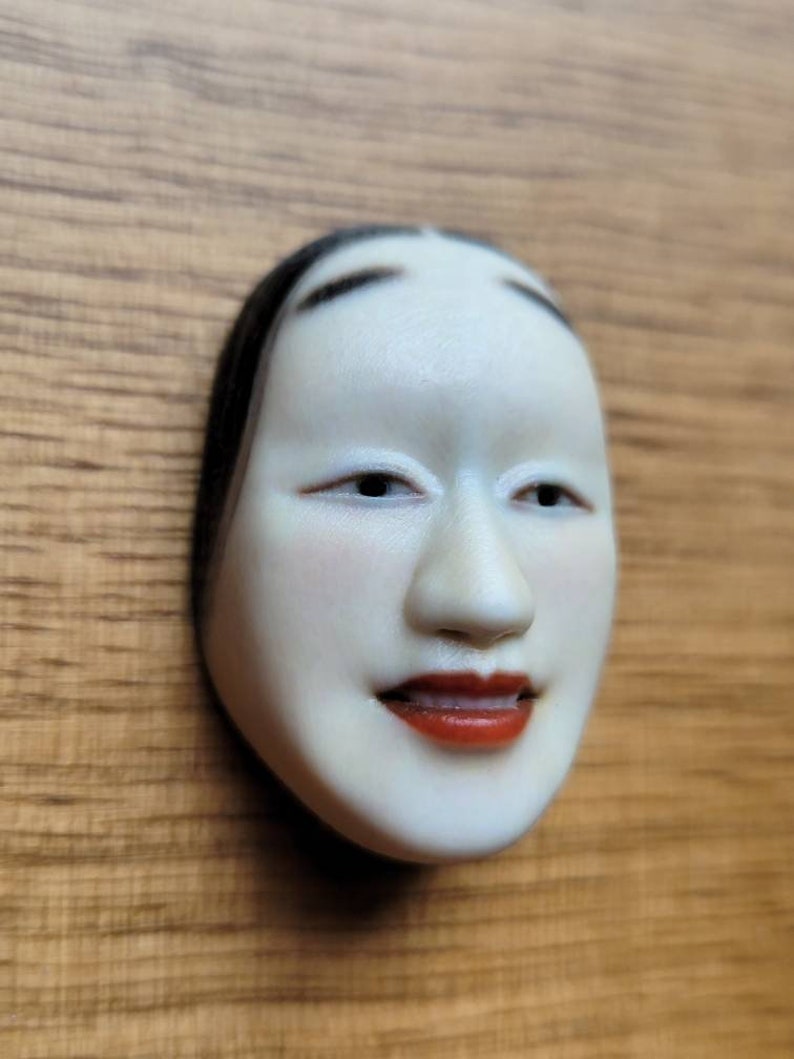 Full-Color 1:6 Scale Woman Mask image 2