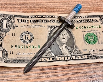 Handmade Damascus Steel Miniature King's Sword Replica: Medieval Fantasy Pendant