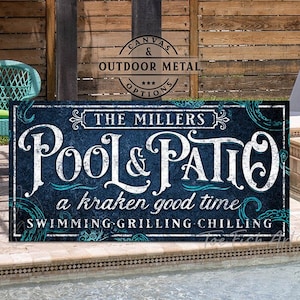 Enseigne personnalisée pour piscine et terrasse Kraken Octopus Backyard Bar Grill Lounge Party Summer Deck Nom de famille personnalisé sur toile ou impression extérieure en métal