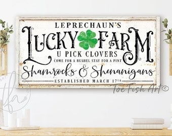 St Patrick's Day Sign Modern Farmhouse Wall Decor Canvas Print Wall Hanging Rustic Vintage Farm Sign Welcome Signs Personalized Family Name