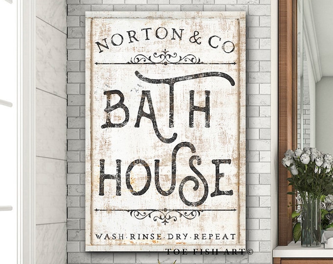 Bathroom Sign / Farmhouse Wooden Sign - Etsy Canada