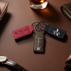 Aangepaste leren sleutelhanger met naam of logo, gepersonaliseerde gegraveerde sleutelhanger, sleutelhanger in logostijl, relatiegeschenk, aangepaste naamsleutelhanger