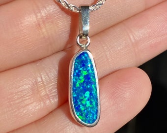 Sterling Silver Pendant With Australian Opal Doublet - Opal Jewellery - Handmade - CODE KLJ005