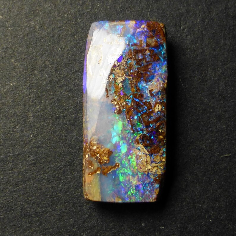 16 x 7 x 3mm - 3.6 Carat - Video ! - Australian Boulder Opal - Freeform - Wood shops Fossil - Gemstone Supplies - NB16