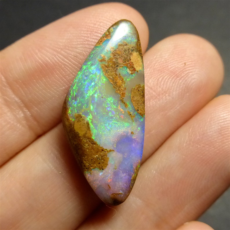 Video ! Australian Boulder Opal 26 x 11 x 5mm Untreated Opal Freeform Opal Wood Fossil Gemstone Supplies CODE YU364