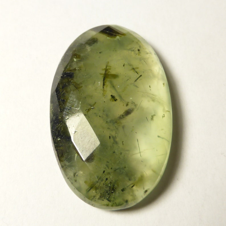 ED67 37 x 23 x 8mm Cabochon Prehnite Faceted Oval Pendant jewelery supplies
