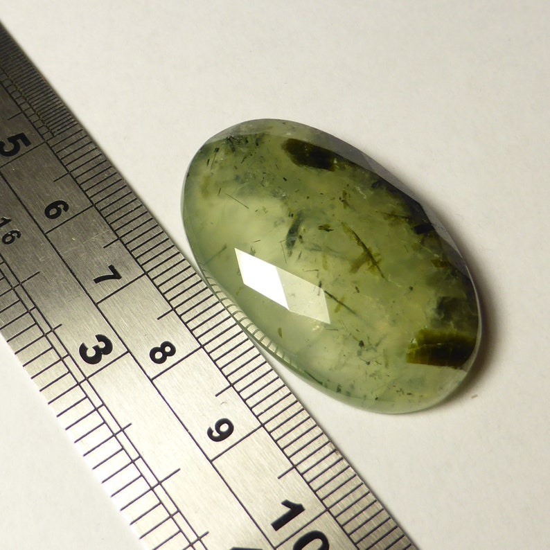 ED67 37 x 23 x 8mm Cabochon Prehnite Faceted Oval Pendant jewelery supplies